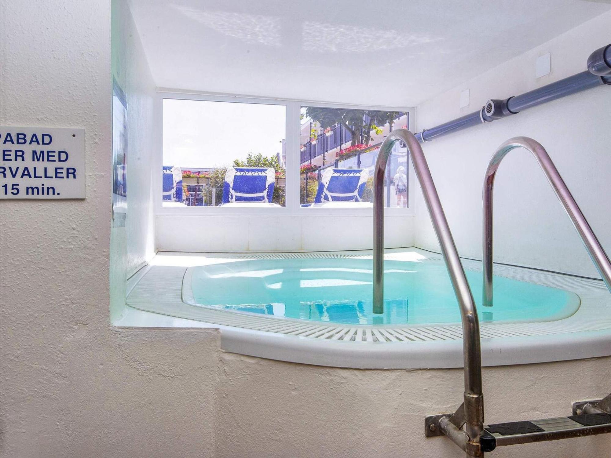 5 Person Holiday Home On A Holiday Park In Glesborg Kültér fotó